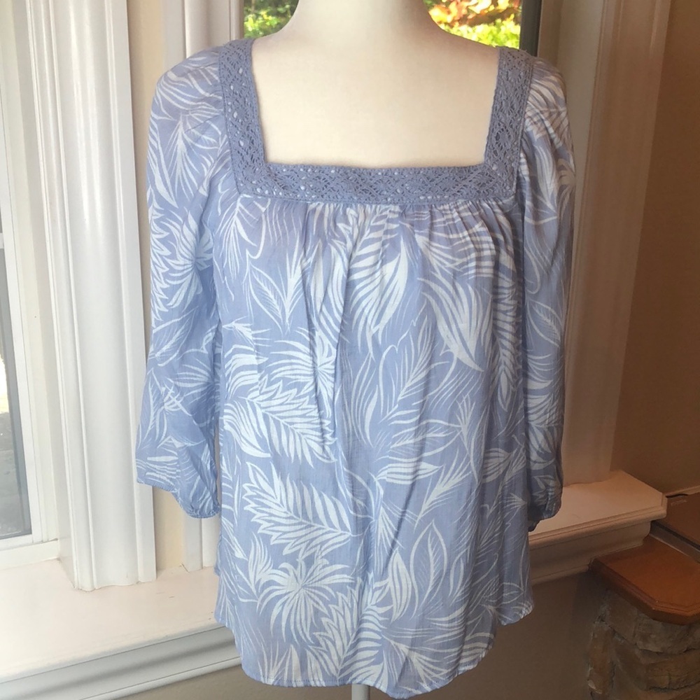 COMO BLU Periwinkle Smocked Puff Sleeve Square neck Blouse Women’s small NWT